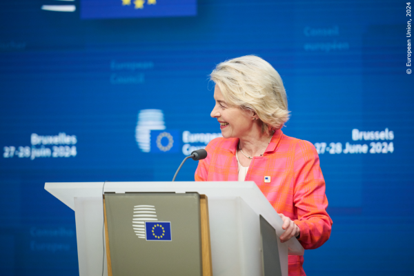 Von der Leyen vid presskonferensen under EU-toppmötet i juni 2024. 